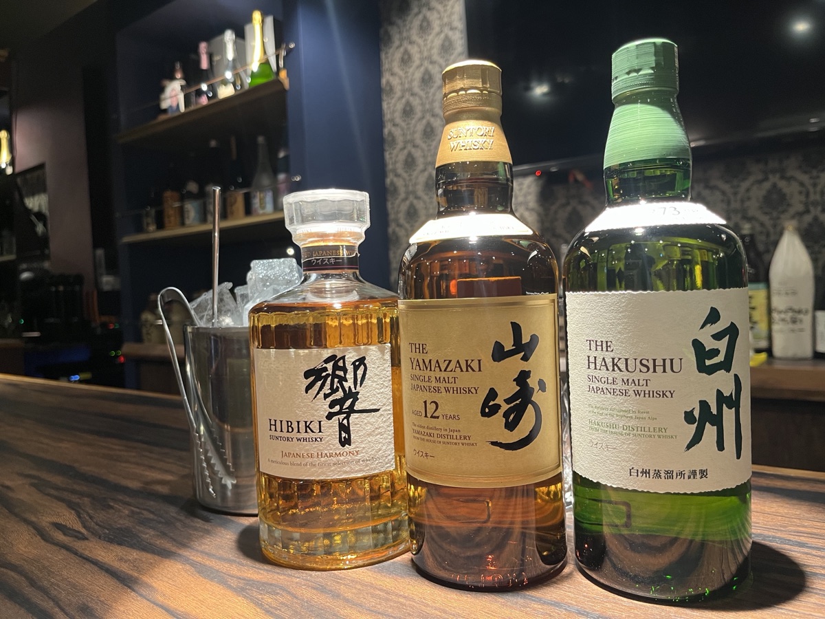 響・山崎・白州のボトル